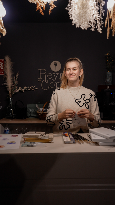 Talleres creativos con vino y producto gourmet